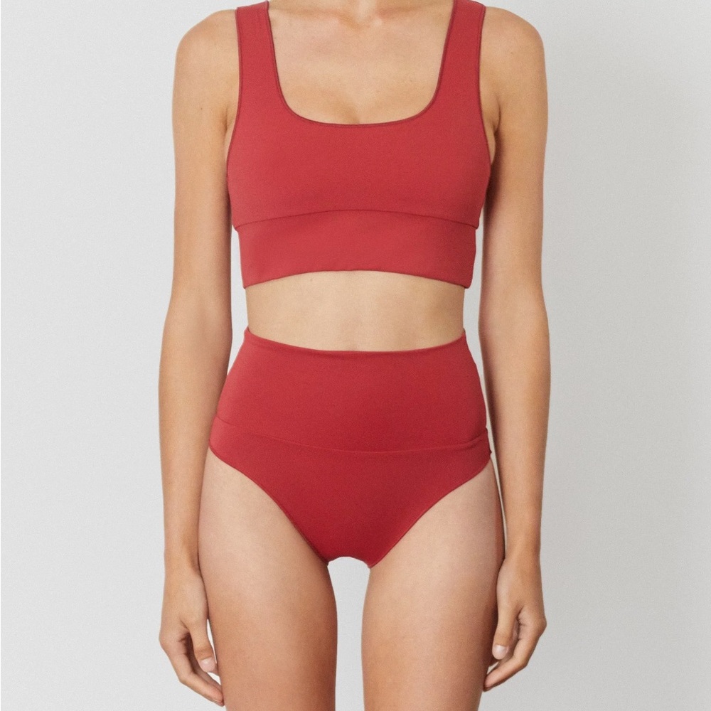 The Contour high Waisted Pant-Chili Red